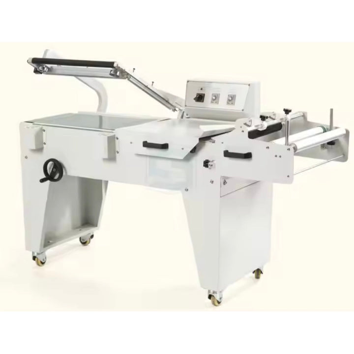 Shrink Cutlery Packaging Machine - Image 3