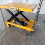 Manual Hydraulic Lifting Platform