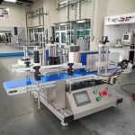 Customised Automatic Round Bottle Desktop Bottle Labelling Machine